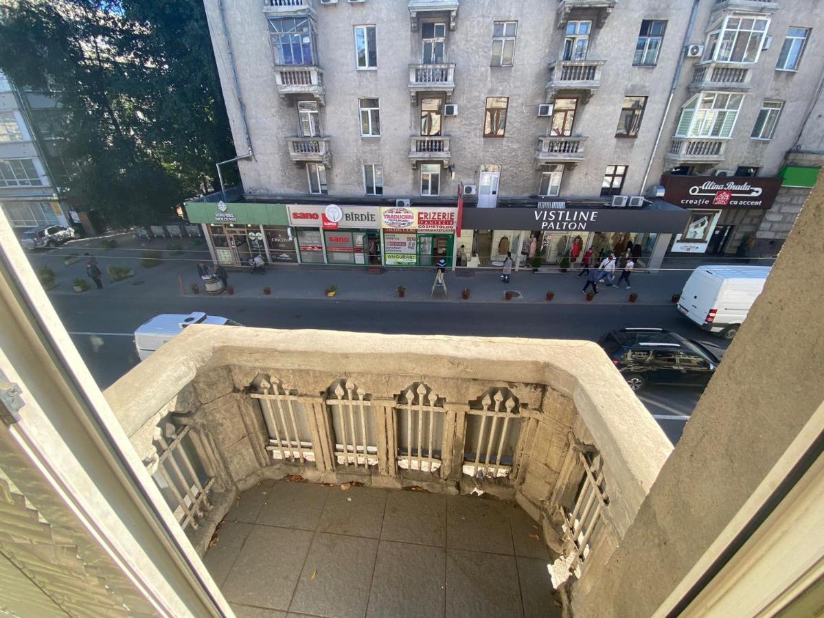 White New Apartments Ultracentral 2-Rooms In The Heart Kischinau Exterior foto